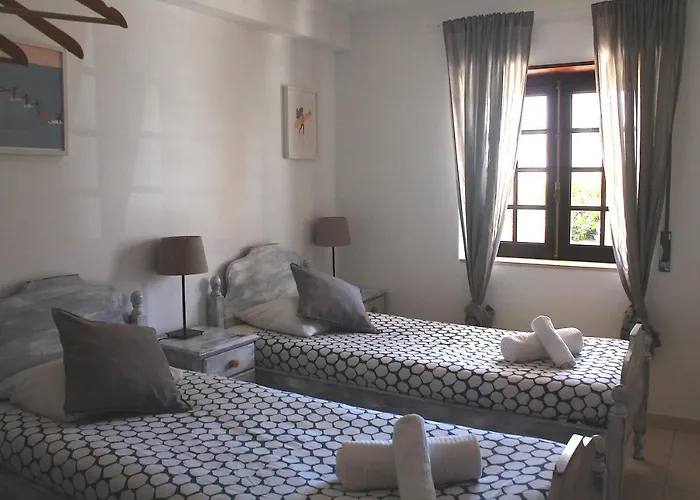 Boa Onda * Atouguia Da Baleia